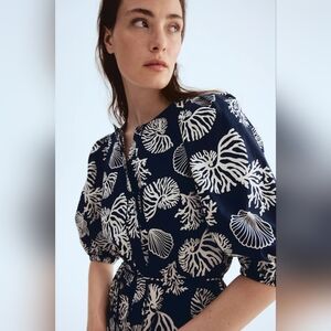 H&M Navy & White Shell Print Puff Sleeve Mini, L ,Coastal, Beach, Tropical